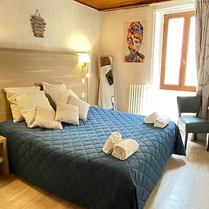 Du Cheval Blanc Hotel